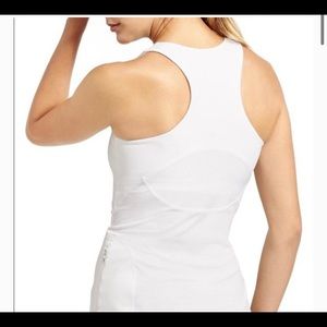 ⭐️5/$25 Athleta DayDreamer Tank White S